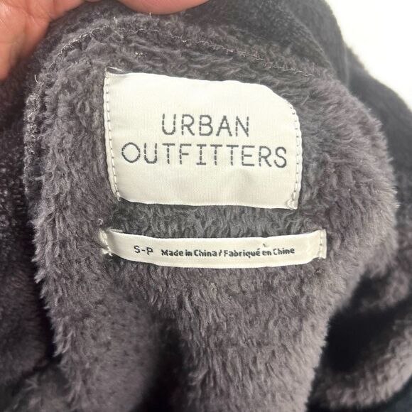 Urban Outfitters Angela Cropped Fleece 1/4 Zip Jacket - Picture 6 of 11